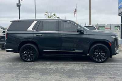 2022 Cadillac Escalade 4WD Luxury