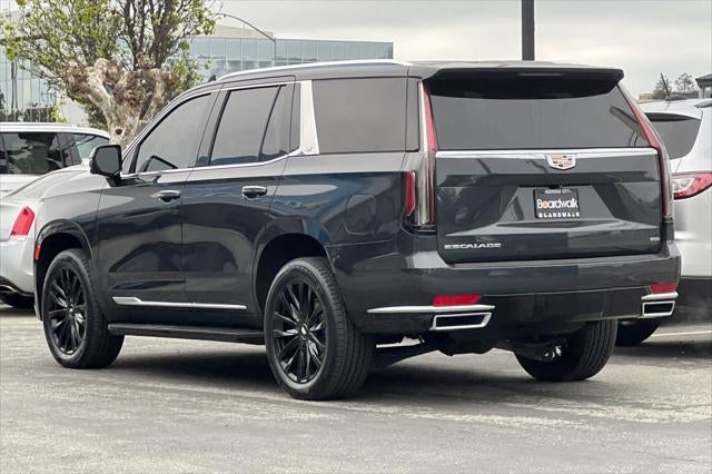 2022 Cadillac Escalade 4WD Luxury