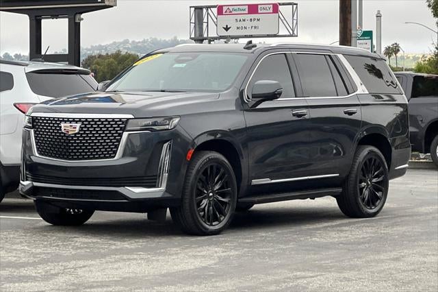 2022 Cadillac Escalade 4WD Luxury