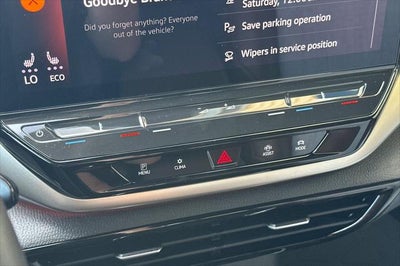 2023 Volkswagen ID.4 Pro