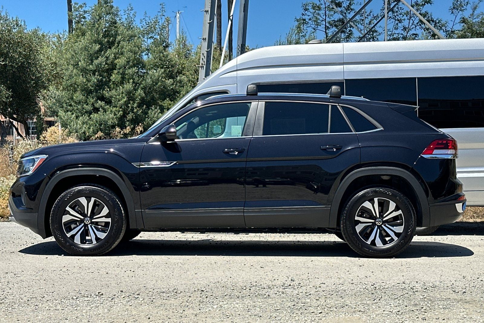 2026 Volkswagen Atlas Cross Sport SE