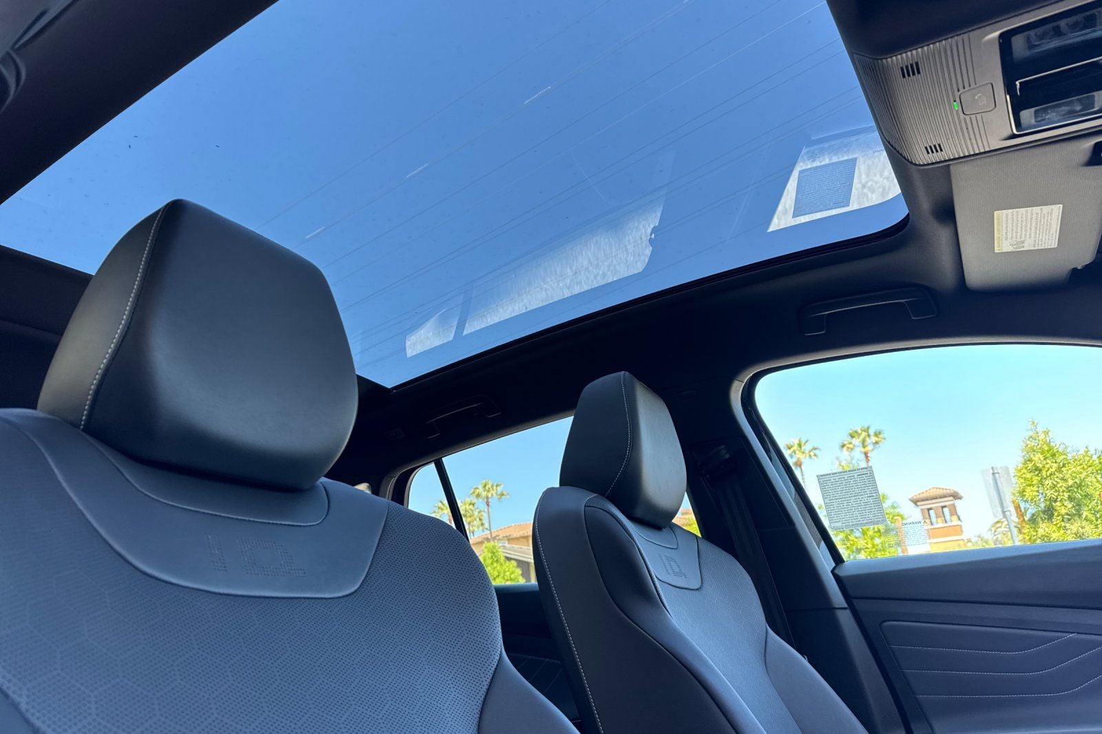2023 Volkswagen ID.4 Pro S Plus