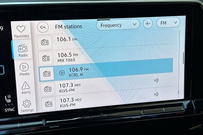 2026 Volkswagen Atlas Cross Sport SE