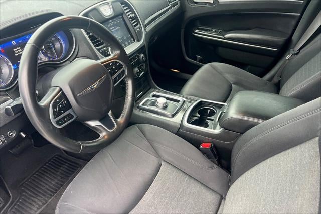 2019 Chrysler 300 Touring