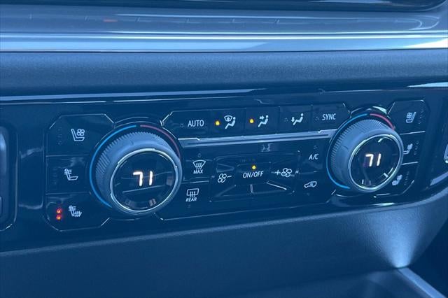 2025 Chevrolet Silverado 2500HD 4WD Crew Cab Standard Bed High Country