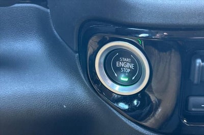 2022 Chevrolet Silverado 1500 4WD Crew Cab Standard Bed LT