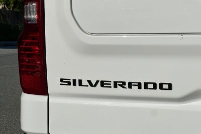 2023 Chevrolet Silverado 1500 4WD Crew Cab Short Bed Custom