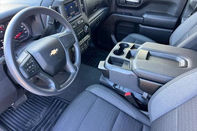 2023 Chevrolet Silverado 1500 4WD Crew Cab Short Bed Custom