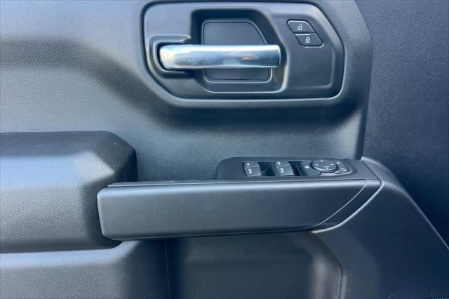 2026 Chevrolet Silverado 1500 4WD Crew Cab Short Bed Custom Trail Boss