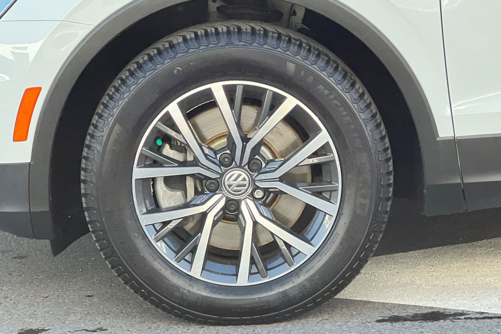 2019 Volkswagen Tiguan 2.0T SE