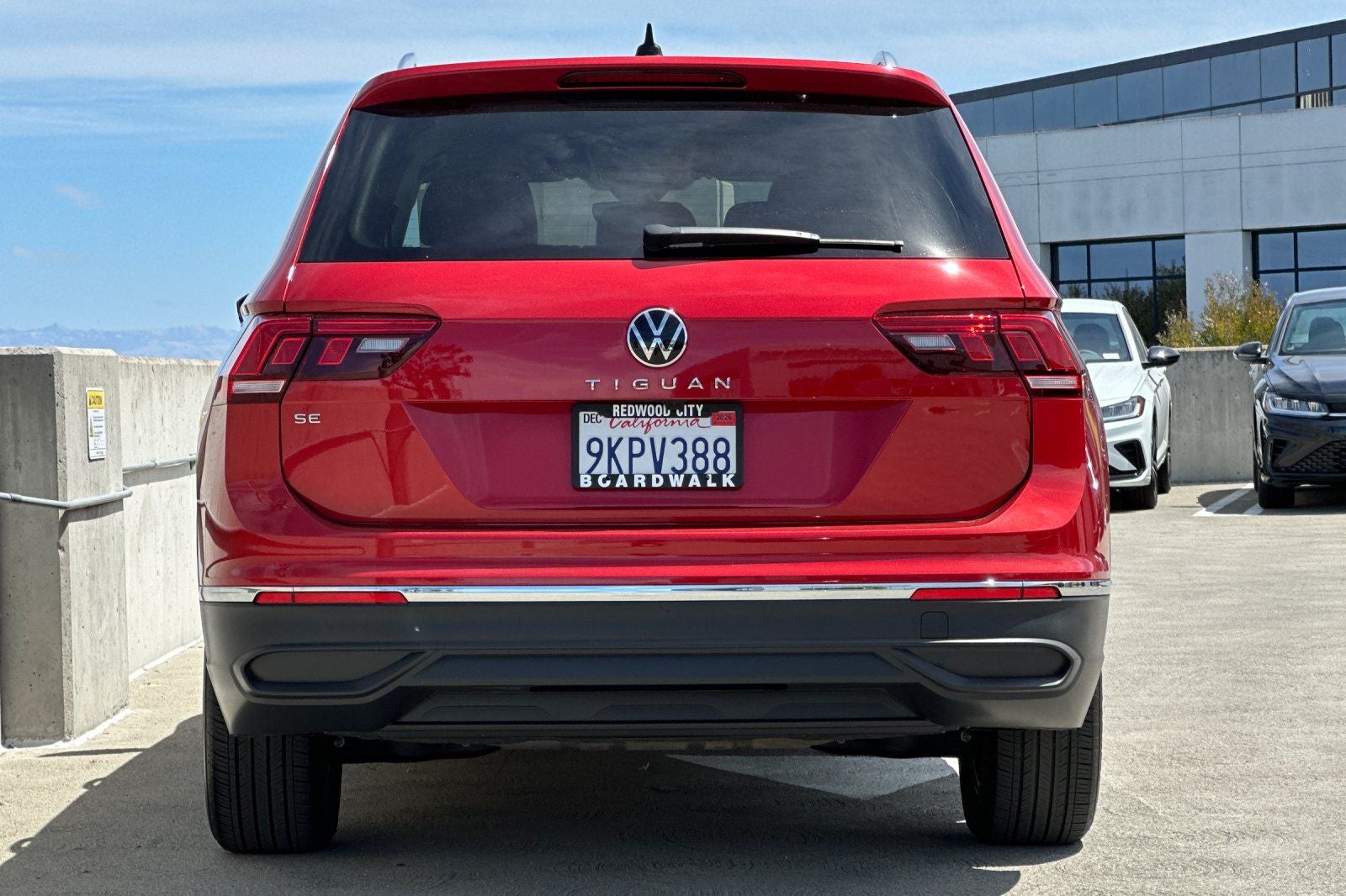 2023 Volkswagen Tiguan 2.0T SE