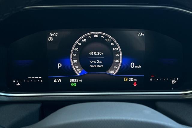 2026 Volkswagen Taos SE Black