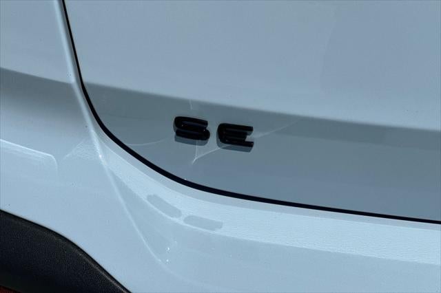 2026 Volkswagen Taos SE Black