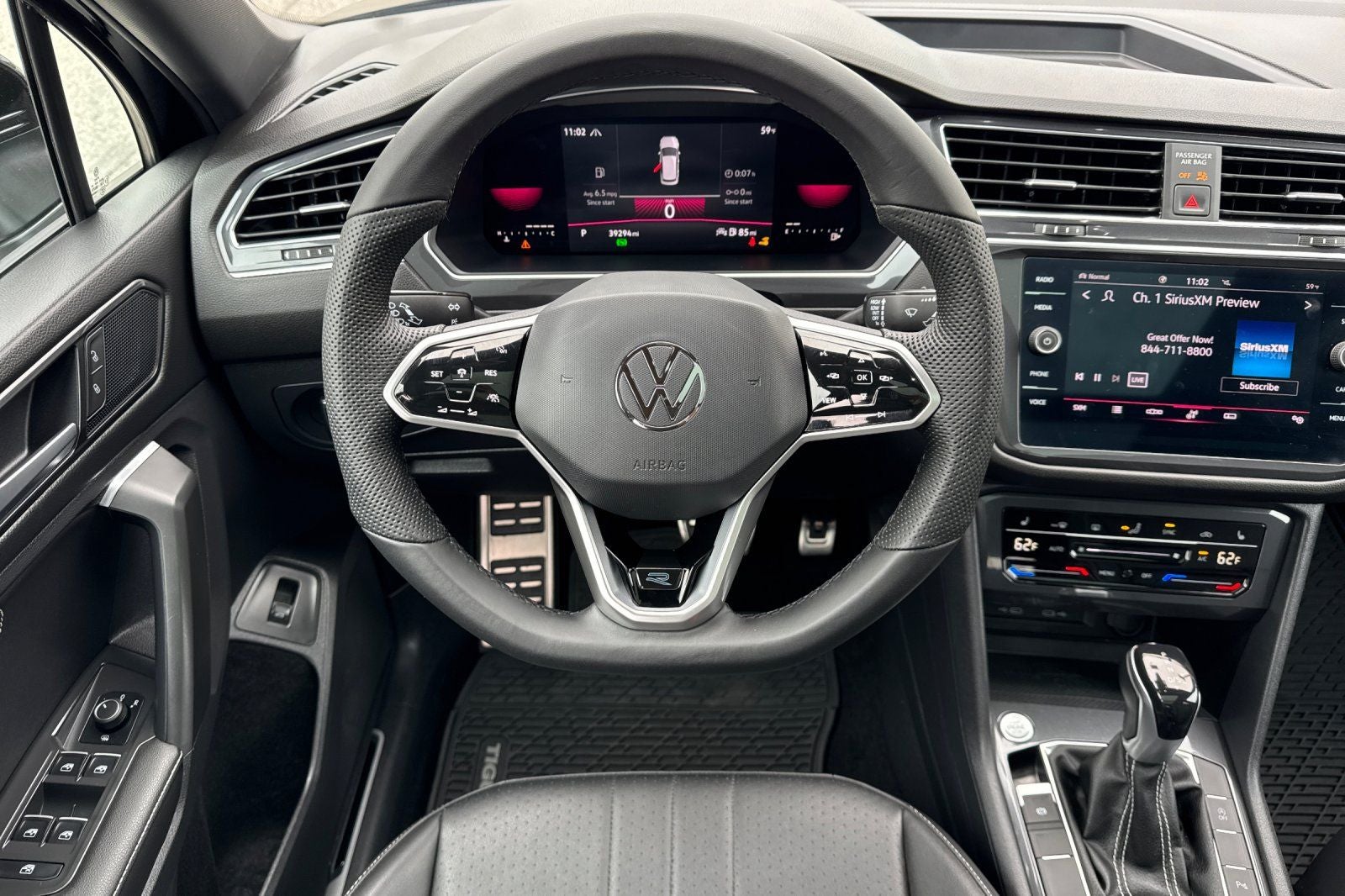 2022 Volkswagen Tiguan 2.0T SE R-Line Black