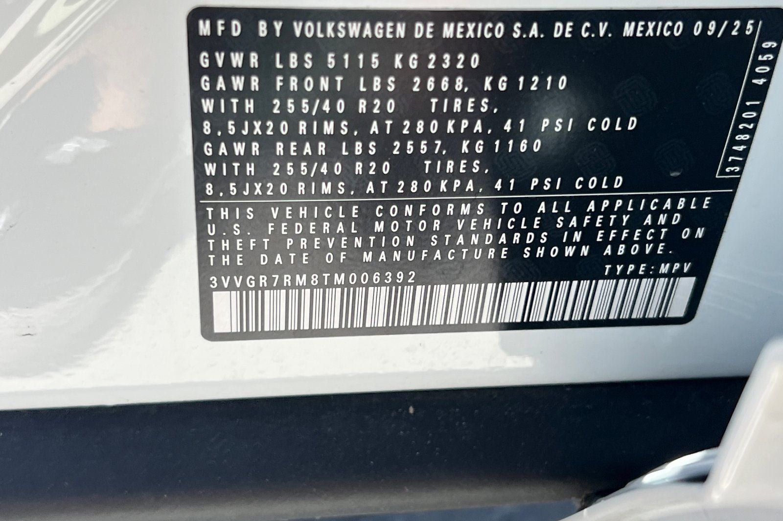 2026 Volkswagen Tiguan SE R-Line Black