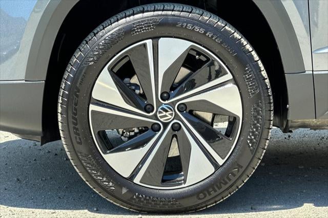 2026 Volkswagen Taos SE