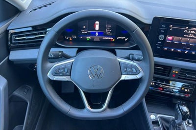 2025 Volkswagen Jetta 1.5T SE