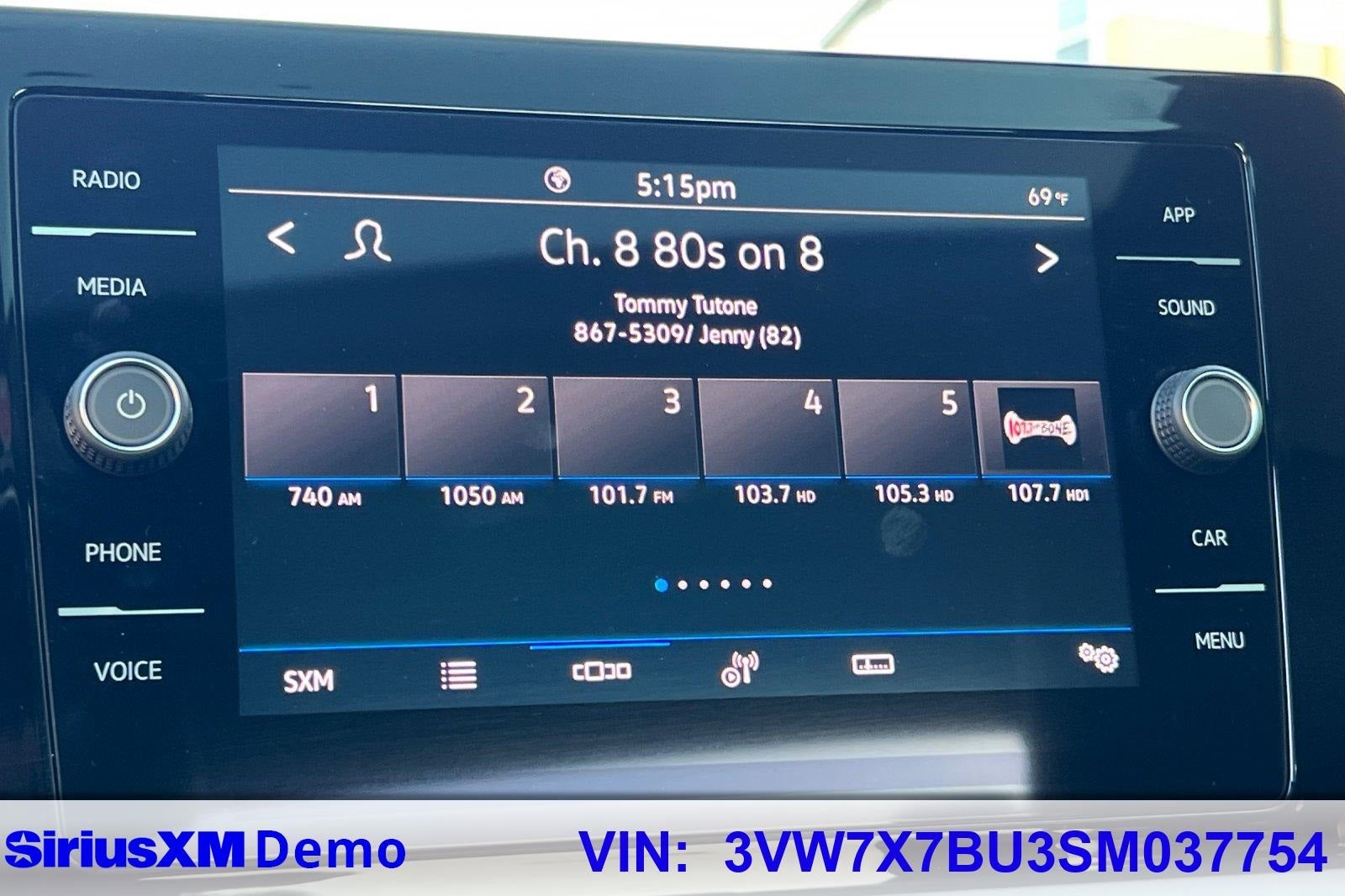 2025 Volkswagen Jetta 1.5T SE