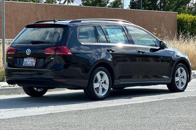 2015 Volkswagen Golf SportWagen TDI S 4-Door