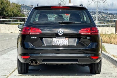 2015 Volkswagen Golf SportWagen TDI S 4-Door