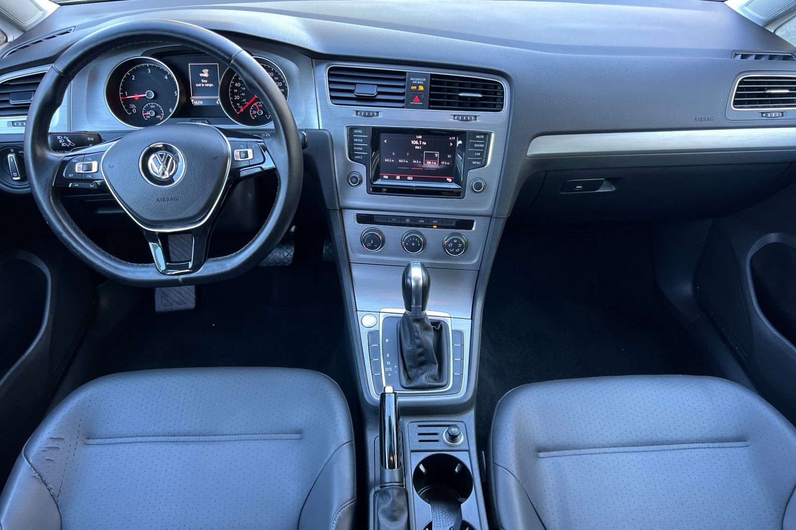 2015 Volkswagen Golf SportWagen TDI S 4-Door