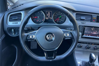 2015 Volkswagen Golf SportWagen TDI S 4-Door