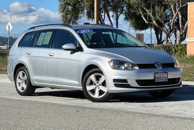 2015 Volkswagen Golf SportWagen TDI S 4-Door
