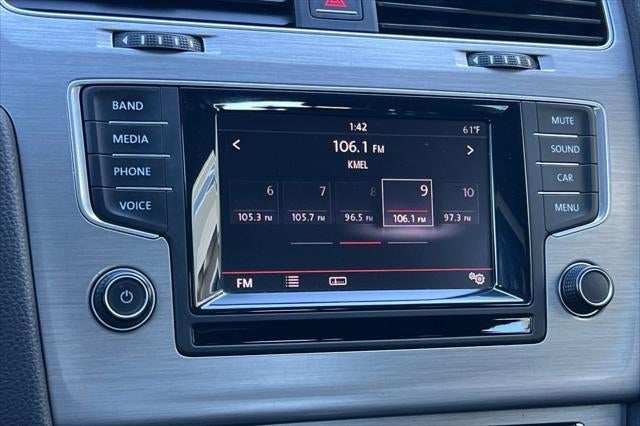 2015 Volkswagen Golf SportWagen TDI S 4-Door