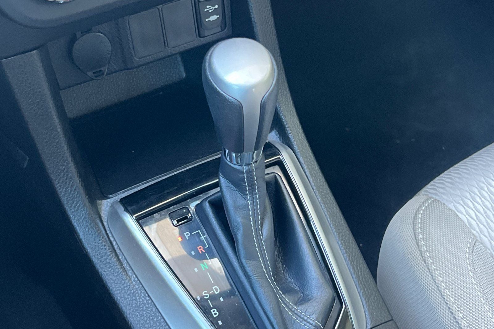 2015 Toyota Corolla LE Plus