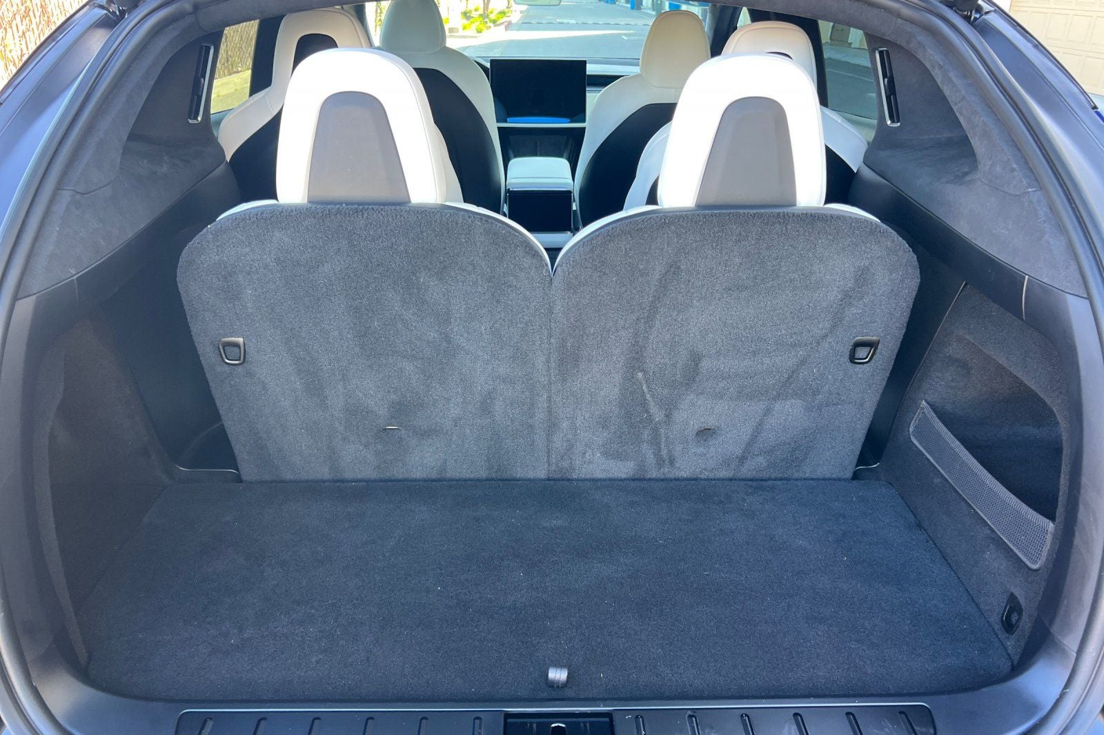 2022 Tesla Model X Plaid Tri Motor All-Wheel Drive