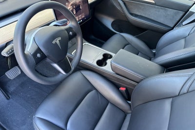 2024 Tesla Model Y Long Range Dual Motor All-Wheel Drive