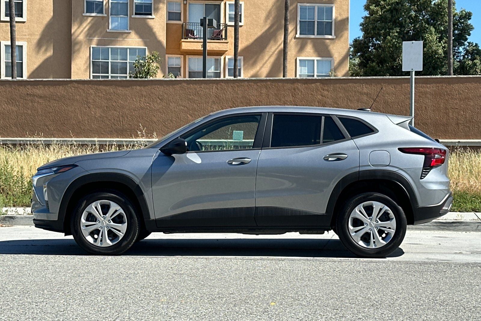 2026 Chevrolet Trax FWD LS