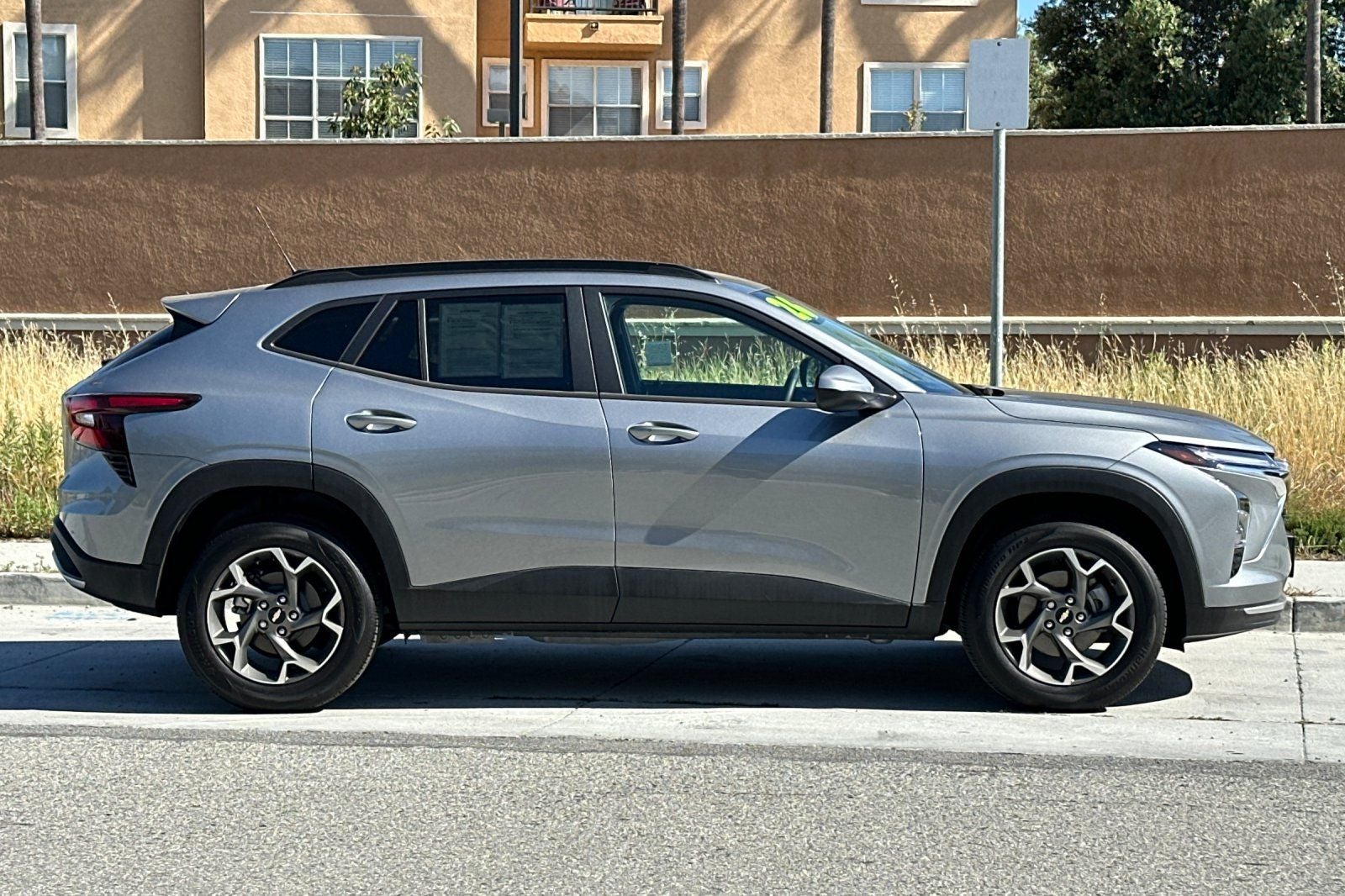 2026 Chevrolet Trax FWD LT