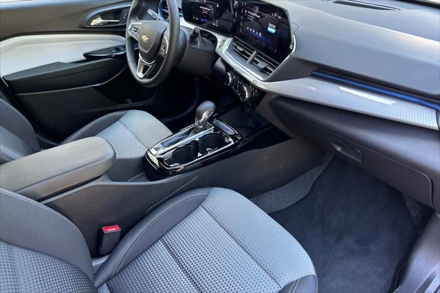 2026 Chevrolet Trax FWD LT