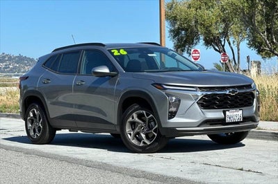 2026 Chevrolet Trax FWD LT