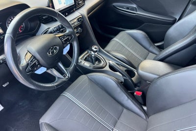 2022 Hyundai Veloster N Base