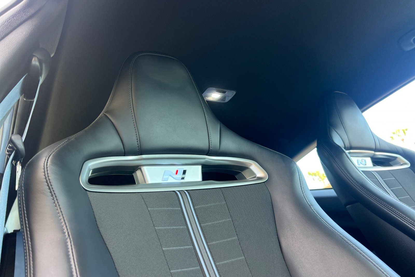 2022 Hyundai Veloster N Base