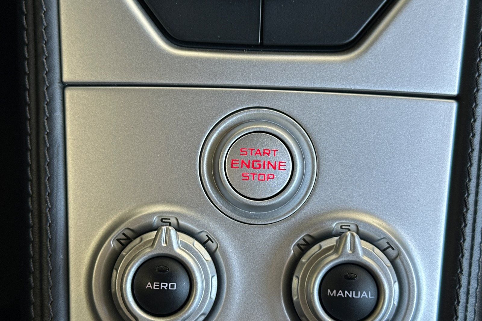 2012 McLaren MP4-12C Base