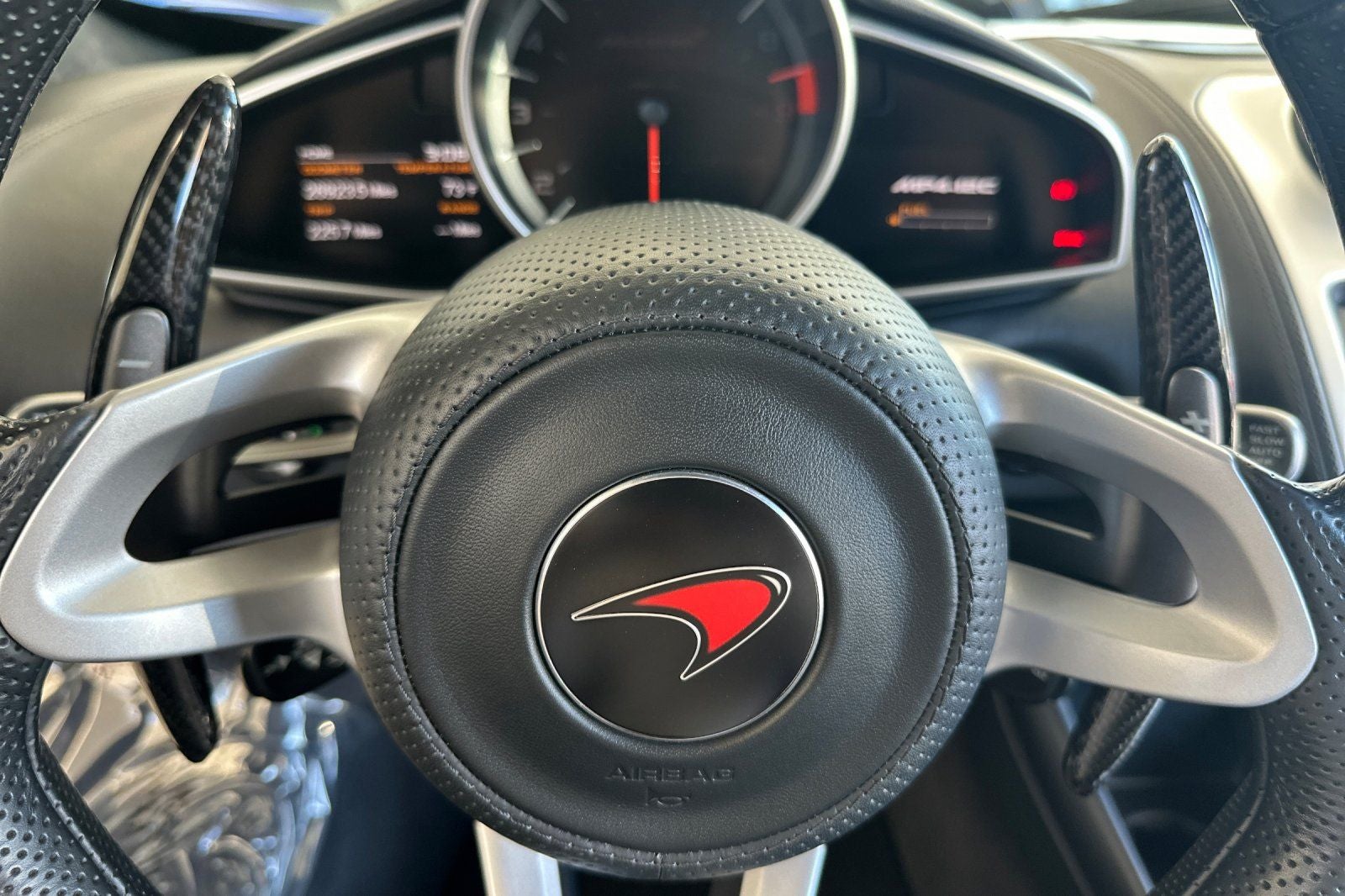 2012 McLaren MP4-12C Base