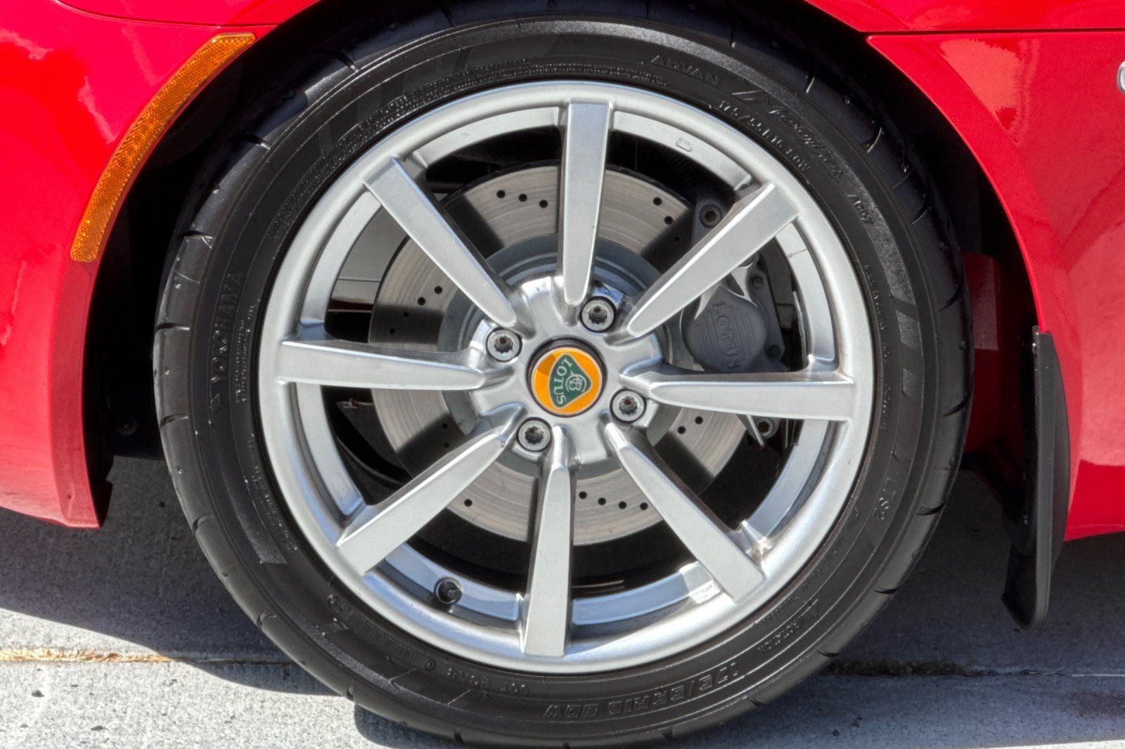 2005 Lotus Elise Base