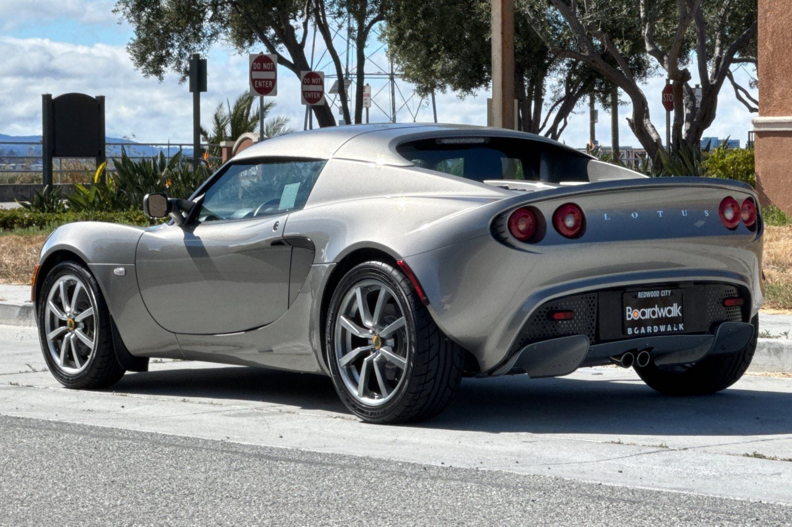 2005 Lotus Elise Base
