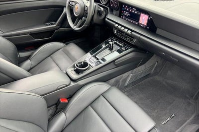 2024 Porsche 911 Carrera GTS