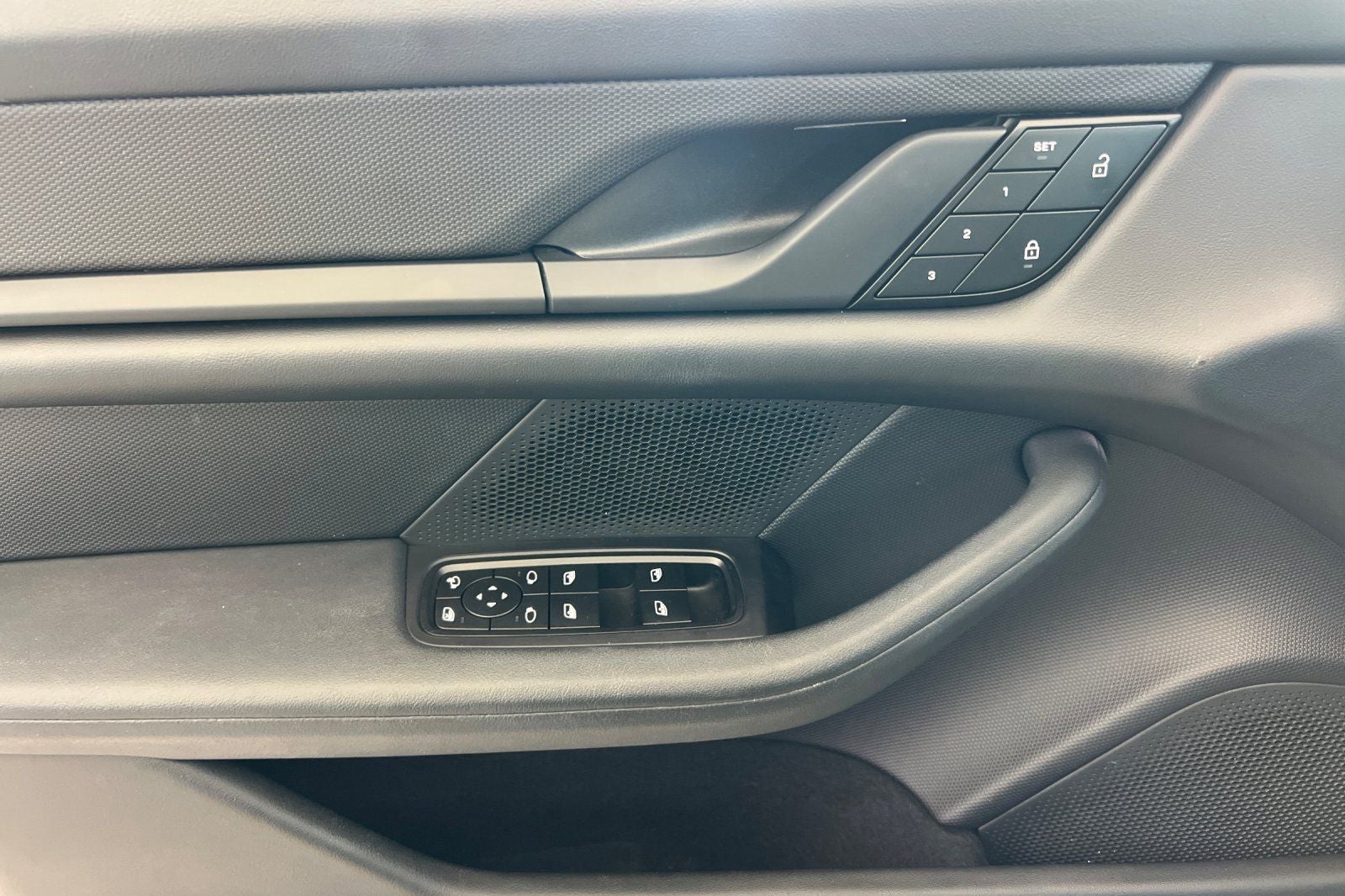 2022 Porsche Taycan 4S