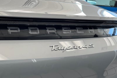 2022 Porsche Taycan 4S