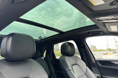 2021 Porsche Cayenne E-Hybrid Base