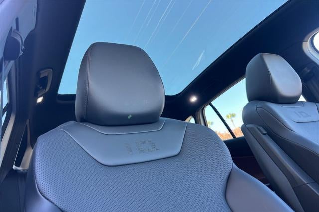 2022 Volkswagen ID.4 Pro S