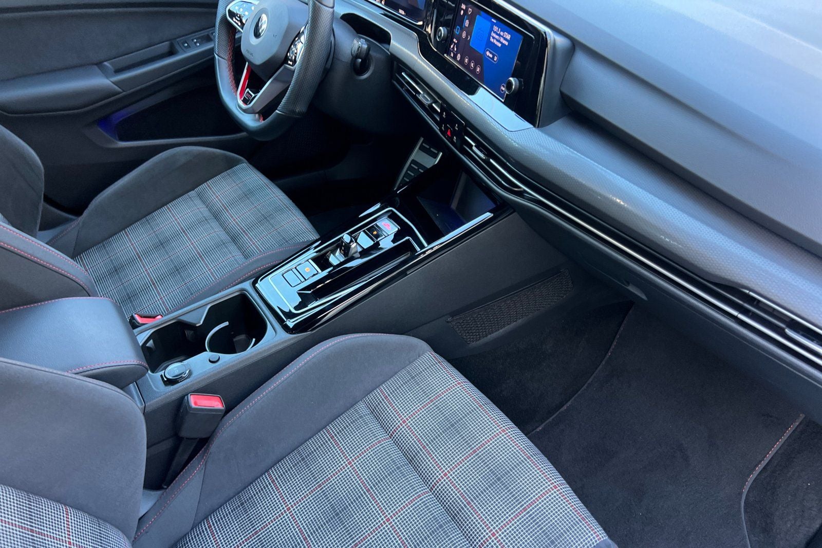 2023 Volkswagen Golf GTI 2.0T S