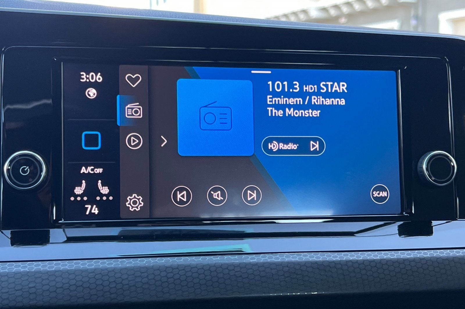 2023 Volkswagen Golf GTI 2.0T S