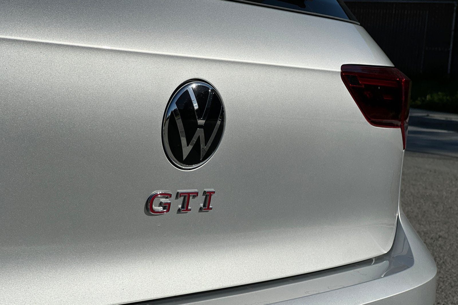 2023 Volkswagen Golf GTI 2.0T S