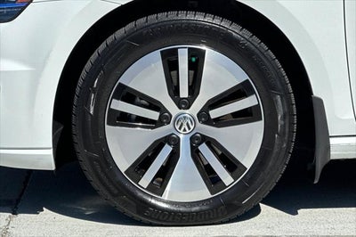2016 Volkswagen e-Golf SEL Premium